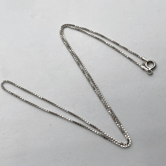 Vintage Jewelry - Vtg Sterling Silver 925 Italy MJI Box Chain Box Link Silver Chain 18” L / 1mm W